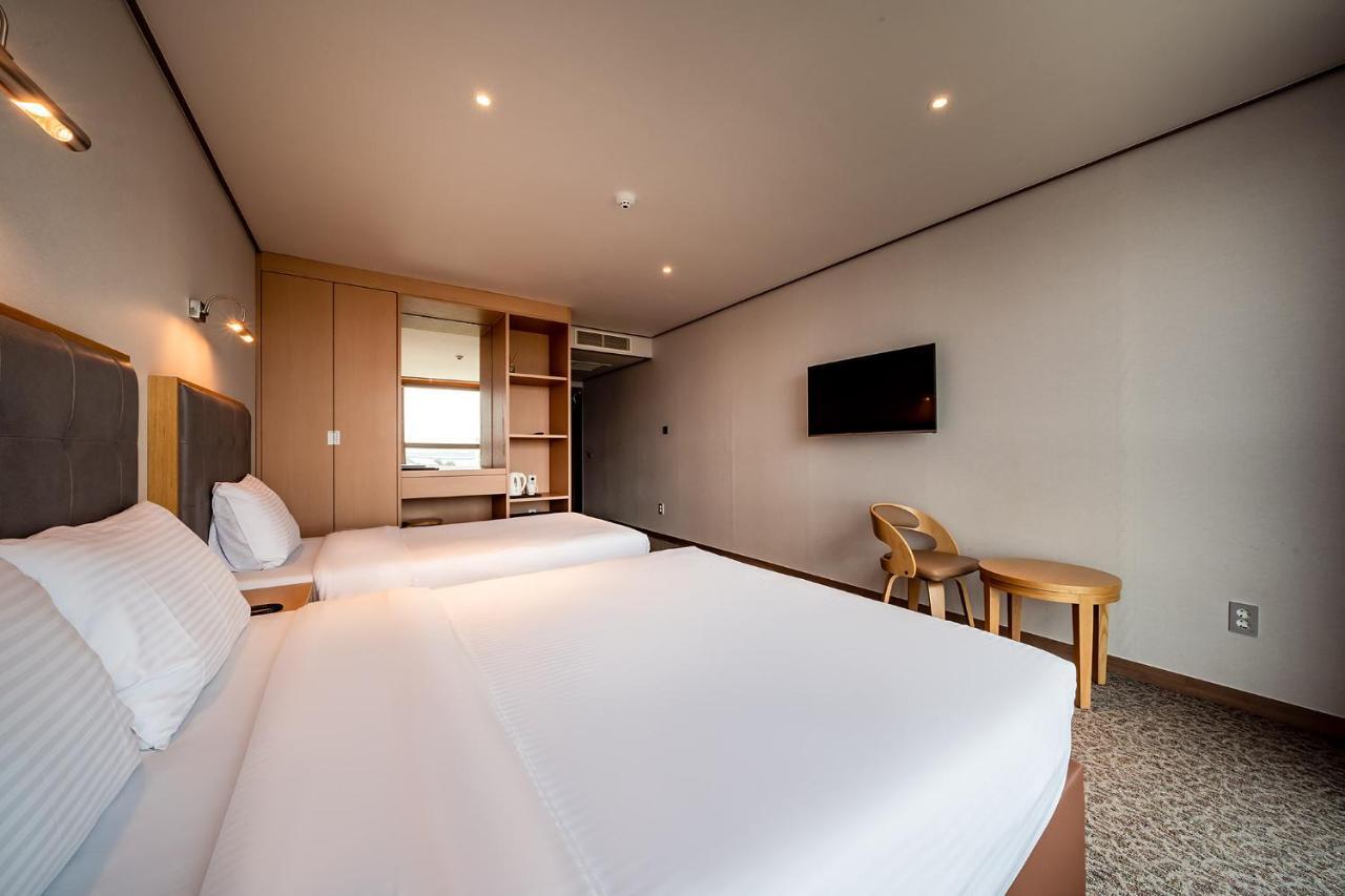 Sunrise Hotel Seongsan Seogwipo Exterior photo